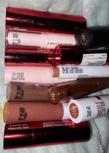 Collection of 17 Lipsticks
