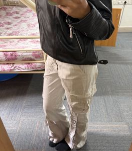 Cream Baggy Cargo Pants | Wide Leg | Streetwear