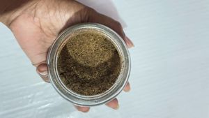 mCaffeine Coffee Body Scrub