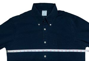Men's Textured Button-Up Shirt