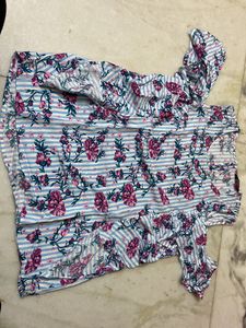 MAX FLORAL COLD SHOLDER TOP