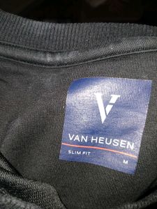 Van Heusen Black Sweatshirt