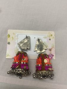 Earings