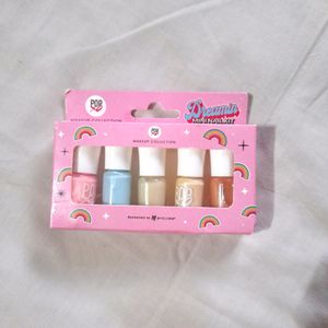 Popxo Myglamm Branded Mini Nail polish Kit Dreamin