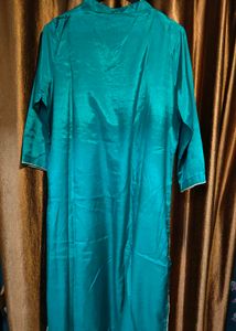 Rangriti Sea Green Embroidered Kurti