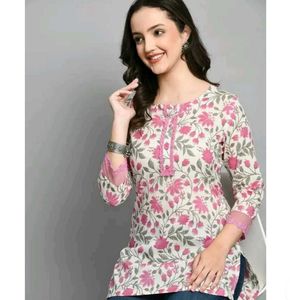 3 Women's Printed Kurta