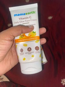 Mamaearth Vitamin C Daily Glow Face Cream