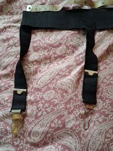 plus size Black Garters with Clips dont bargain