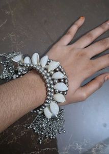 Seashell Tassel Bracelet
