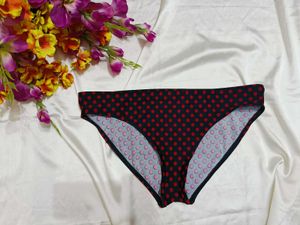 🇳🇿💫🎀Red Polka Dot Briefs