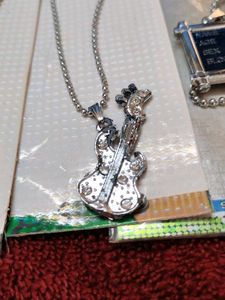 5 Assorted Pendant Necklace