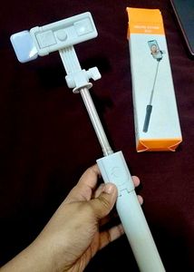 selfie stick with bluetooth remote