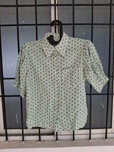Chic Green Print Button-Up Shirt