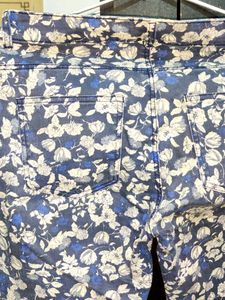 H&amp;M brand New Floral Jeans