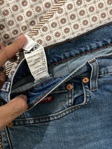 Levi’s blue jeans