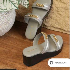 Stylish Wedge Sandals with Gold Chain Detail