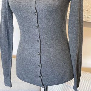GAP Women's Slim Crewneck Cardigan