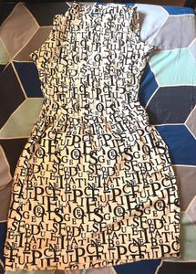 Slim fit Black and white dress