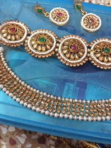 Sparkling Blue &amp; Silver Necklace Set