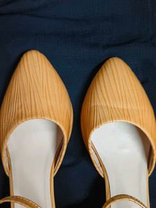 Stylish Flat Sandals