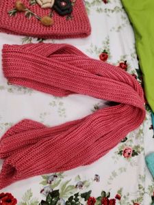 Chic Pink Knit Hat &amp; Scarf Set