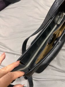 shoulder bag