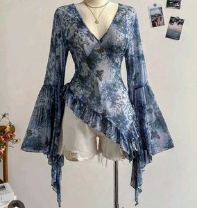 Blue Floral Print Boho Top y2k.