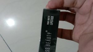 Swiss Beauty Pure Matte Lipstick