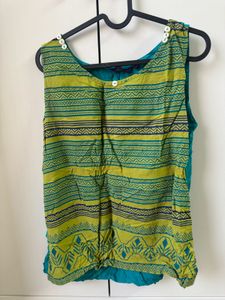 Srishti Green Short Kurti Or Tunic