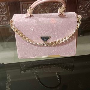 Bag Bee Pink Handbag with Gold Chain
