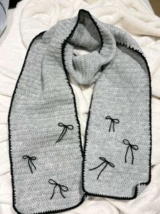 crochet muffler perfect for winter