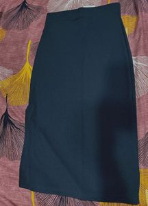 Black high waist pencil skirt👀❤️