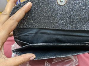 Maybelline New York Sparkle Pouch-0 times used