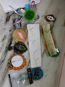all in 300 Assorted Hair Clips &amp; Brooches