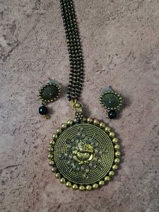 Antique Gold Mangalsutra Set