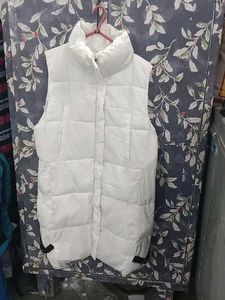 Chic White Puffer Vest