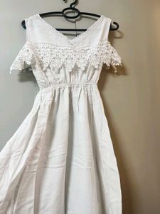 White Cold Shoulder Lace Maxi Dress