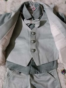 Boys 3-Piece Suit Set 😍