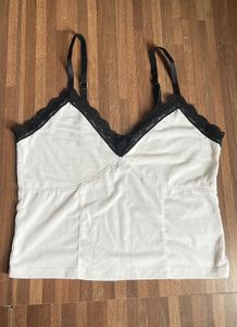 H&amp;M White Lace Trim Camisole Top