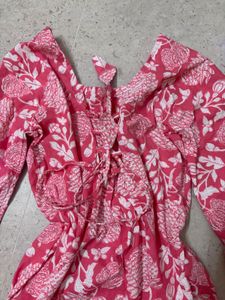 y2kPink Floral Print short kurti