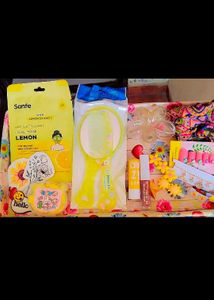 Beauty &amp; Accessories Bundle