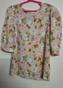 Vintage Floral Puff Sleeve Top