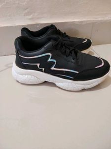 Stylish Black Sneakers 5size