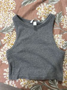 H&amp;M Crop top Bundle