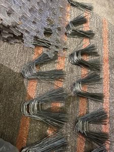 Metal spikes for pigeon