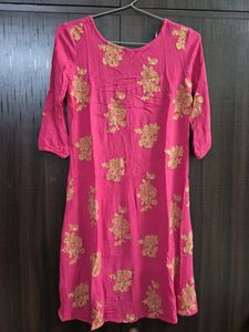 Beautiful Pink Embroidered Kurta