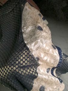 GentlyUsed Elegant Blue&amp;Gold ZariWork Saree-WithBl
