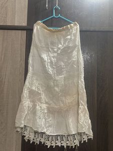 Lace Tiered long Skirt