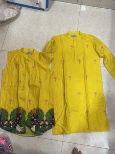 kids Yellow Kurta Set with Floral Print