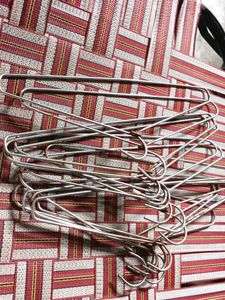 Metal Clothes Hangers 26 साल पुरान 14 अलमारी के
